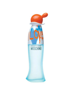 Moschino Cheap and Chic I Love Love Eau De Toilette Vaporisateur 30ml